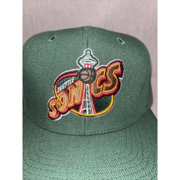 MENS MITCHELL & NESS NBA CONFERENCE PATCH SNAPBACK HWC SUPERSONICS - GREEN - Picture 7 of 10